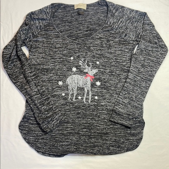 Enough About Me Gray and Black Relaxed Top - Picture 1 of 7